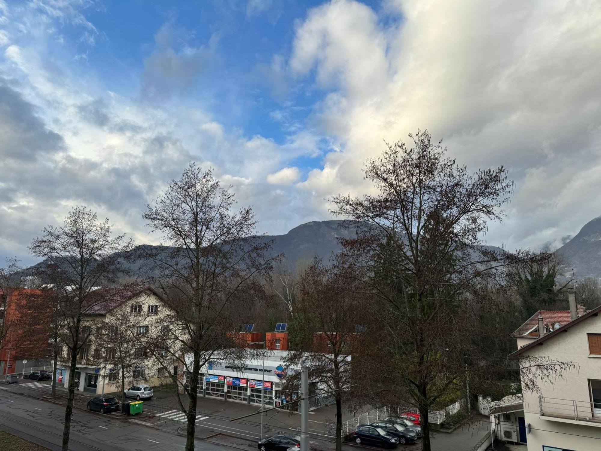 Appartement Proche Grenoble Centre Et Campus Saint-Martin-dʼHères Eksteriør billede